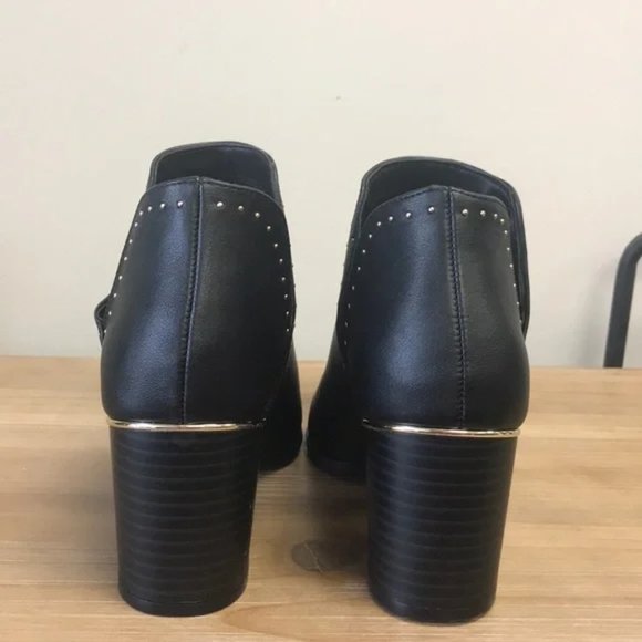 Expression Novara Block Heel Ankle Booties - Picture 6 of 7